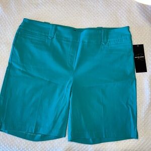 Rekucci shorts, size 18. Aqua 3009 style number